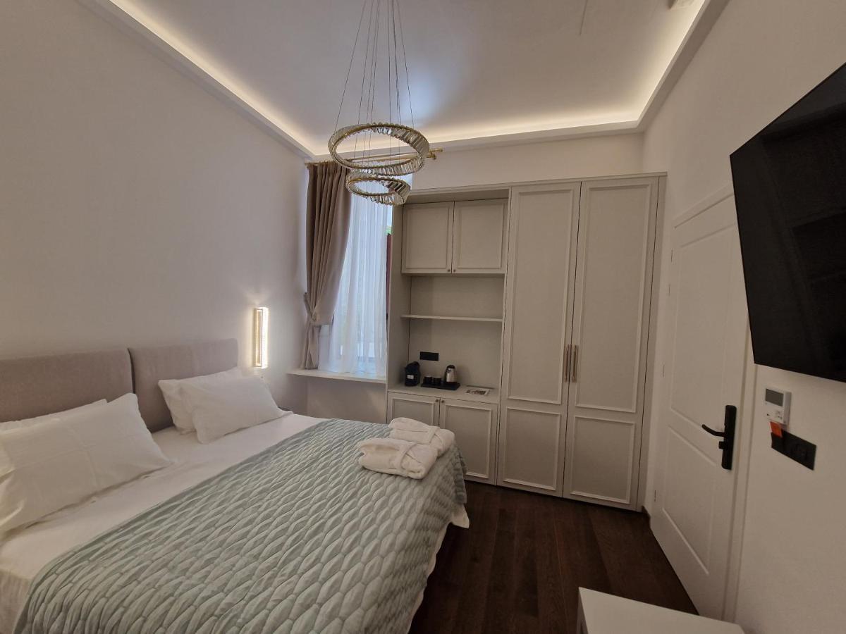 Jensen Luxury Suites Rhodes City 外观 照片