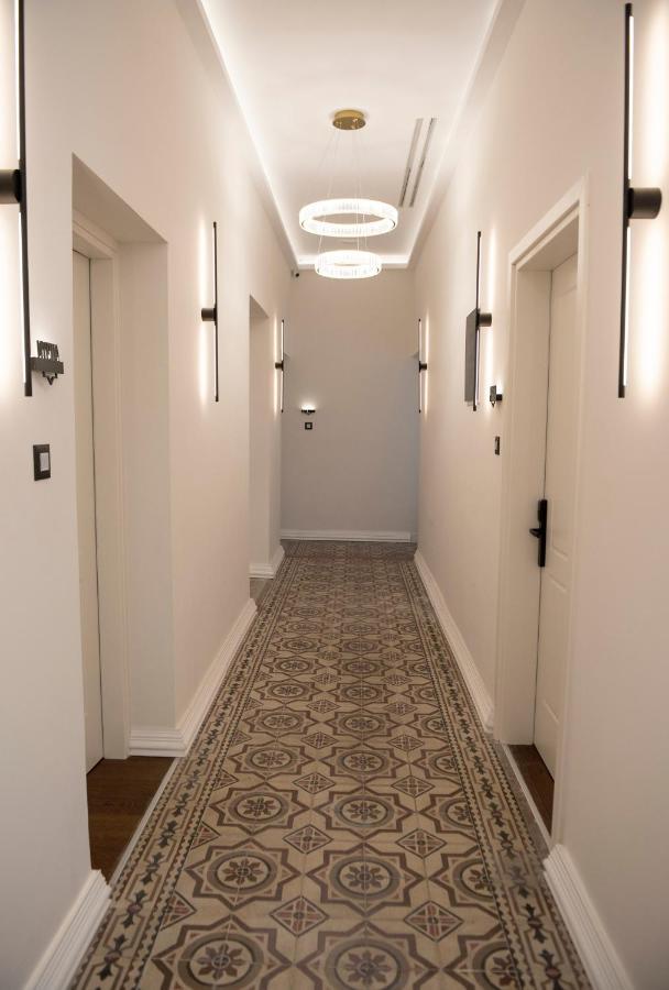 Jensen Luxury Suites Rhodes City 外观 照片
