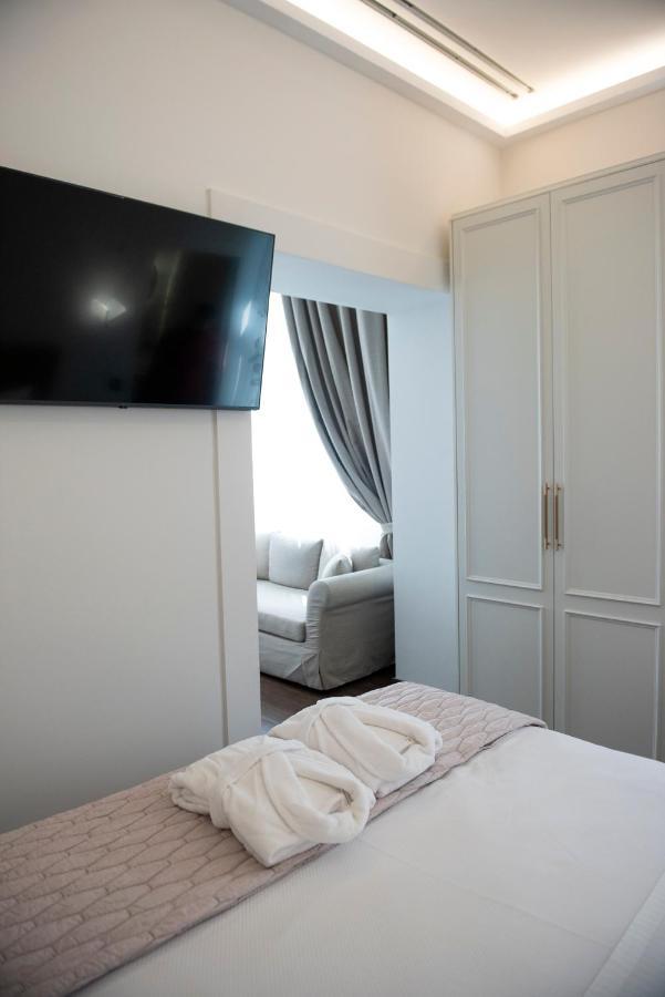 Jensen Luxury Suites Rhodes City 外观 照片